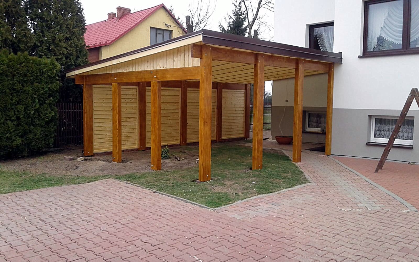 Taras